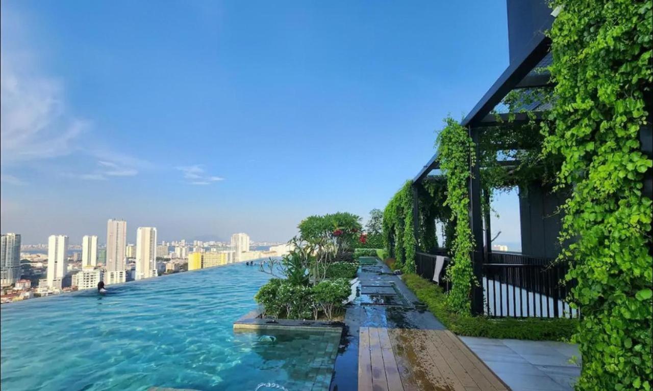 Beacon Executive Suite - Skypool Penang View George Town Exteriér fotografie